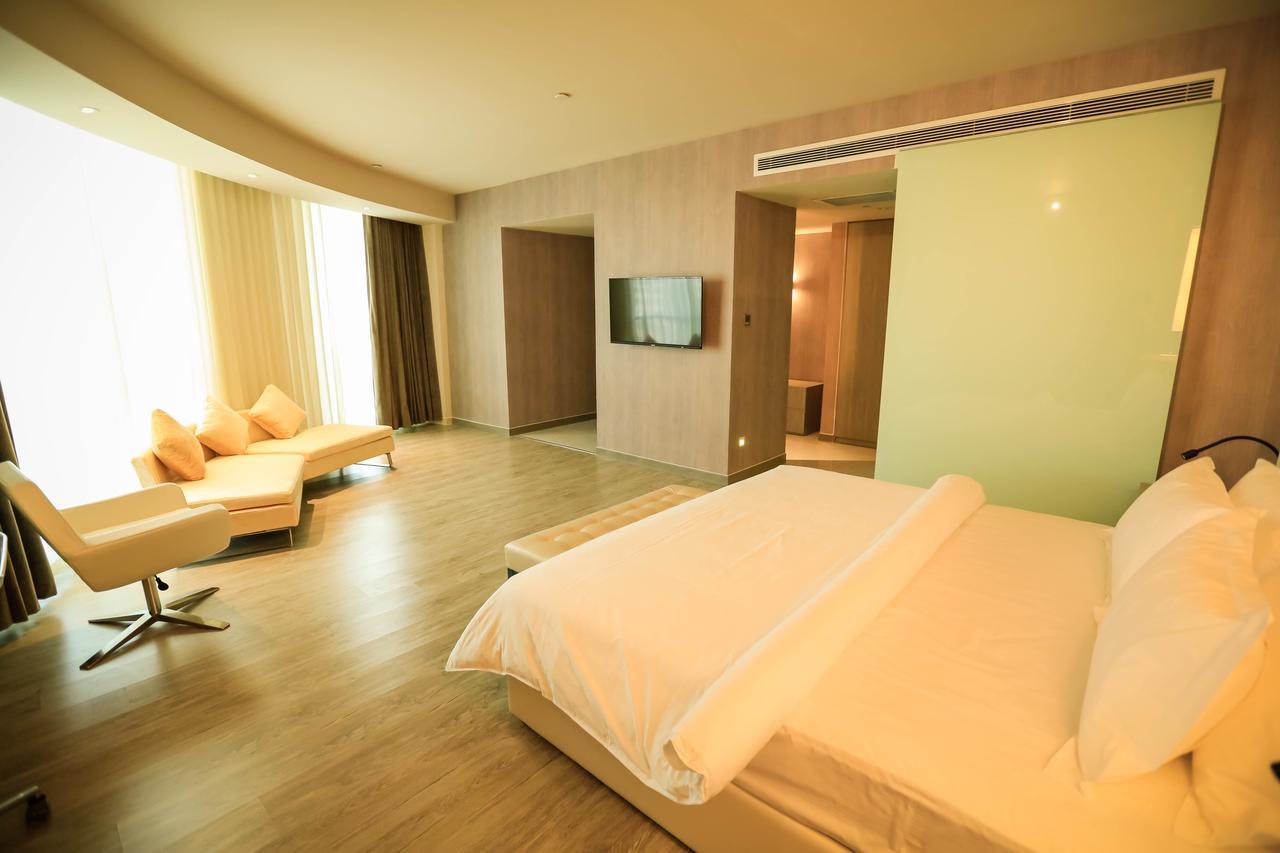 Metropolo Jin Jiang Hotels Turpan Administrative The Heart Of Pai Esterno foto